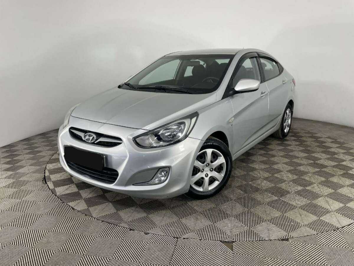 Купить Hyundai Solaris, 2012, 117 416 км.. Посмотреть фото