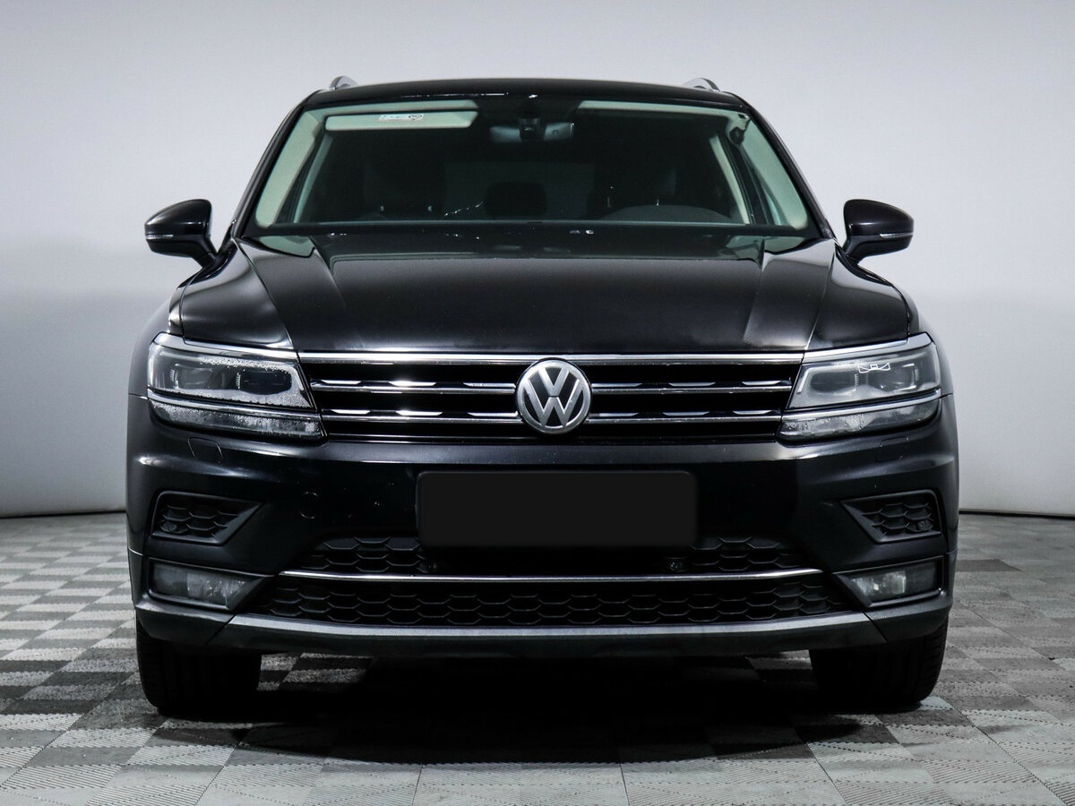 Купить Volkswagen Tiguan, 2018, 110 600 км.. Фото: #1