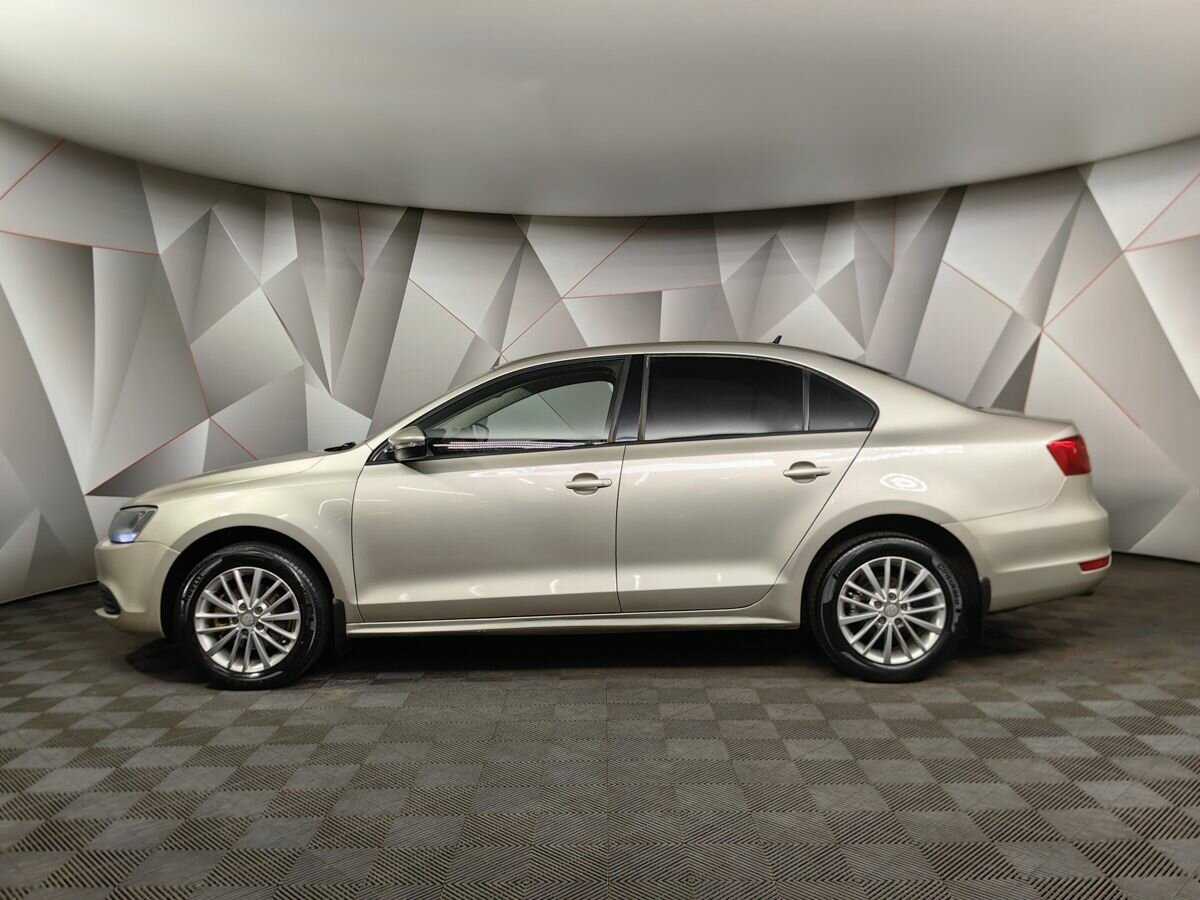 Купить Volkswagen Jetta, 2012, 174 887 км.. Фото: #4