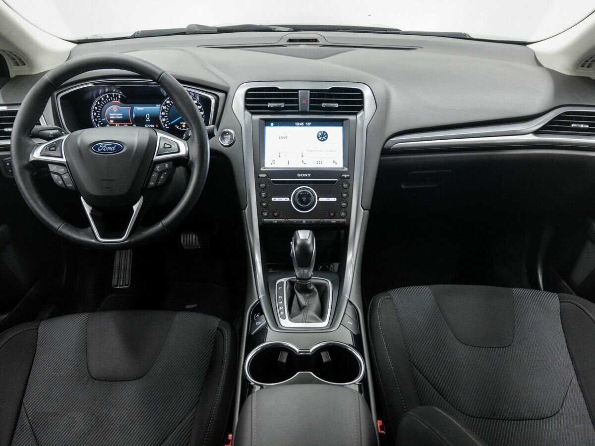 Купить Ford Mondeo, 2017, 137 408 км.. Фото: #10