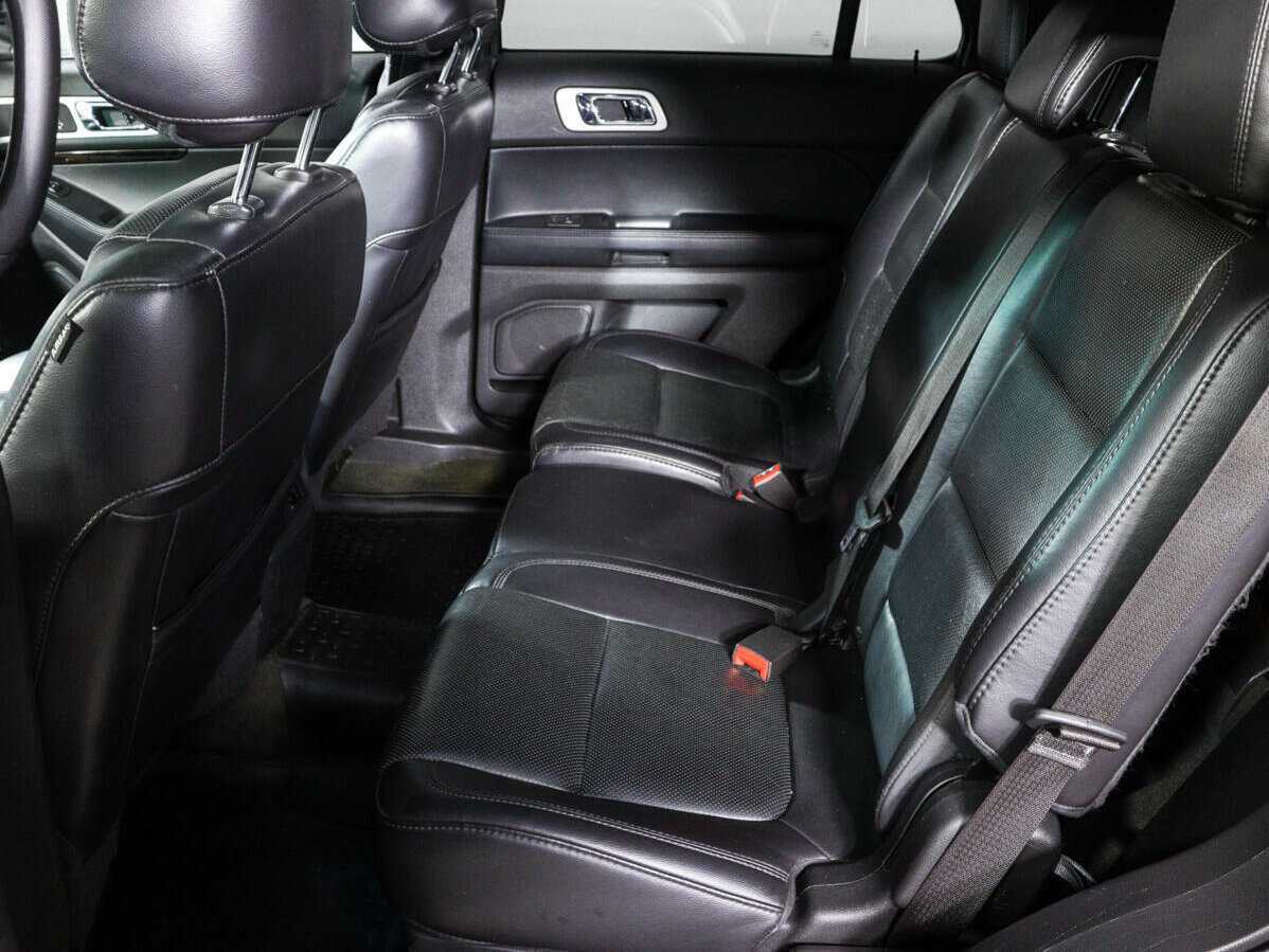 Купить Ford Explorer, 2013, 147 490 км.. Фото: #6