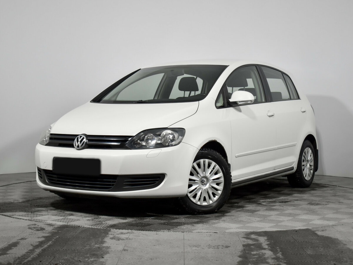 Купить Volkswagen Golf Plus, 2013, 181 308 км.. Посмотреть фото