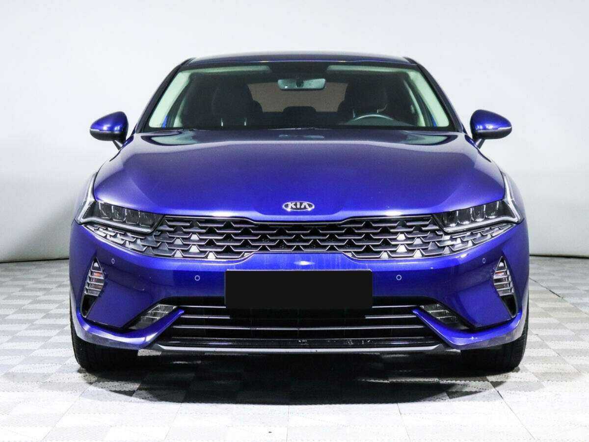 Купить Kia K5, 2021, 31 015 км.. Фото: #1