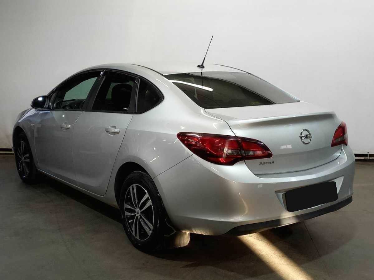 Купить Opel Astra, 2012, 181 509 км.. Фото: #6