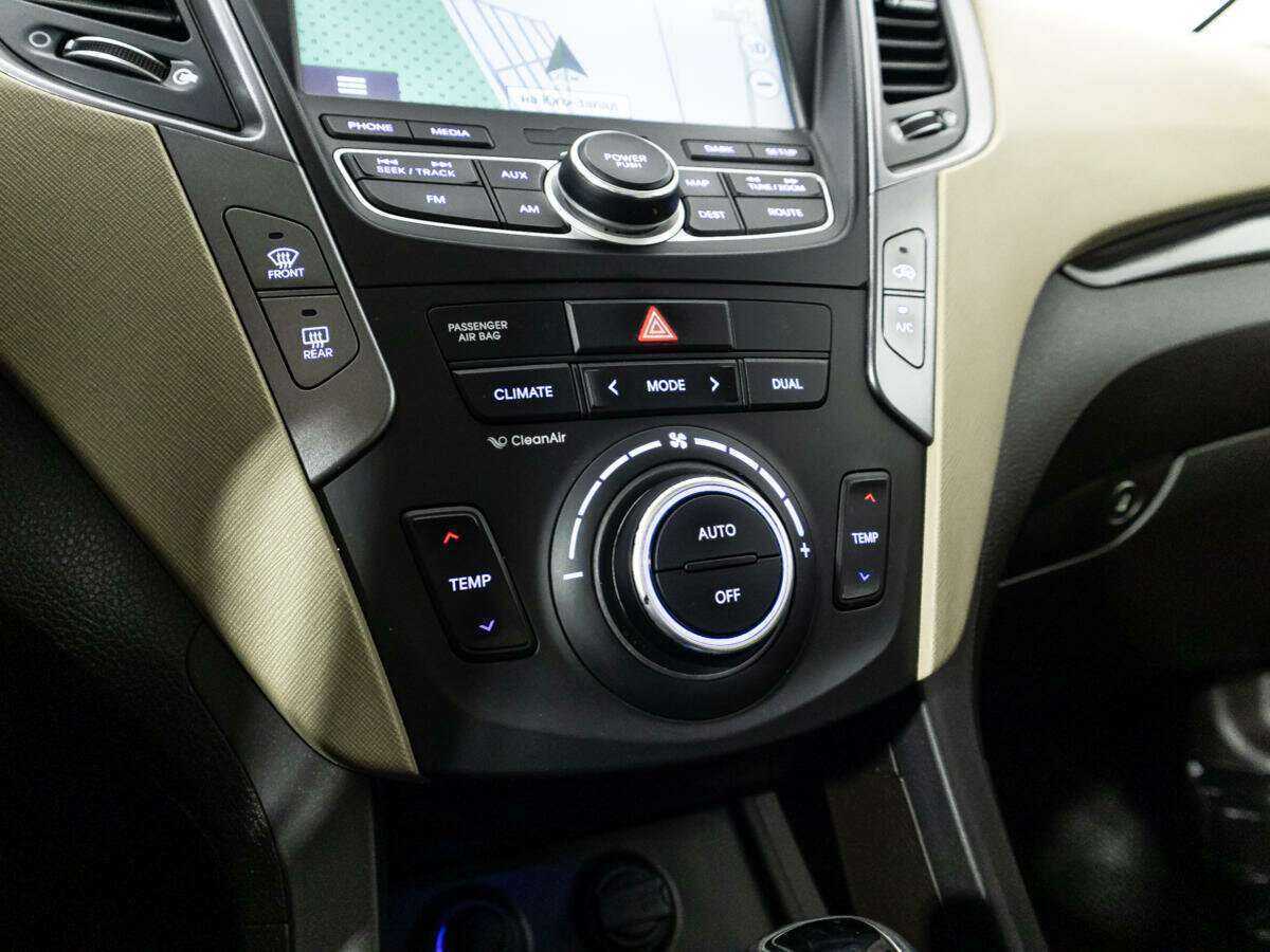 Купить Hyundai Santa Fe, 2012, 167 634 км.. Фото: #18