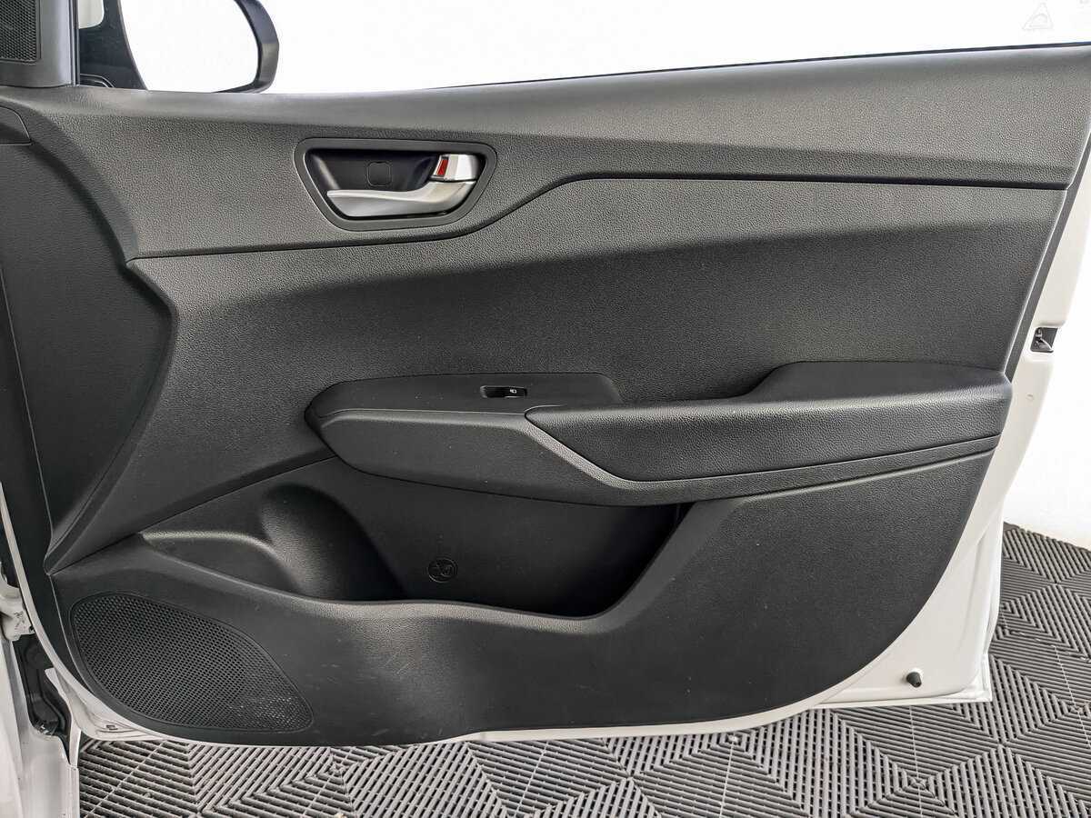 Купить Hyundai Solaris, 2021, 87 565 км.. Фото: #19