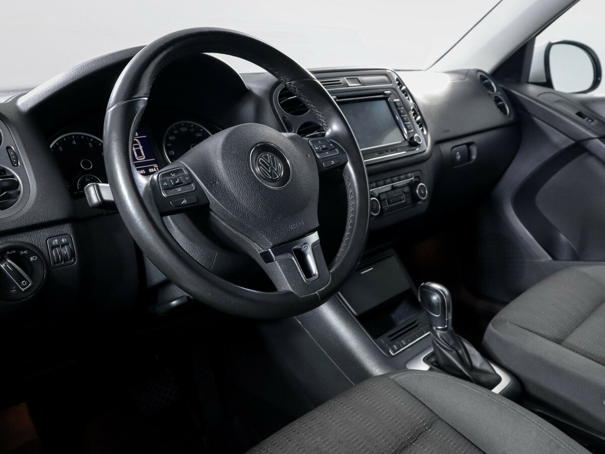 Купить Volkswagen Tiguan, 2012, 133 478 км.. Фото: #9