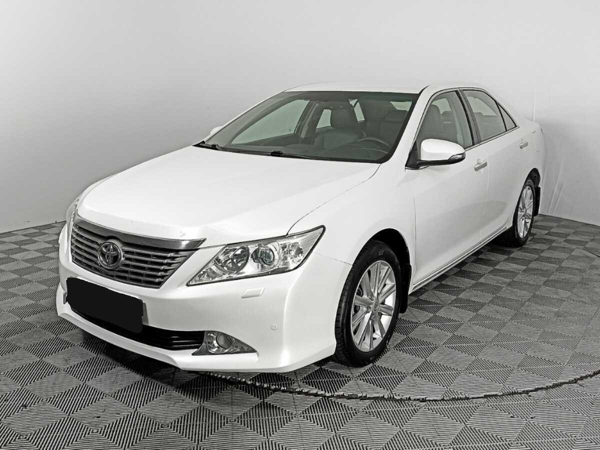 Купить Toyota Camry, 2014, 181 002 км.. Посмотреть фото