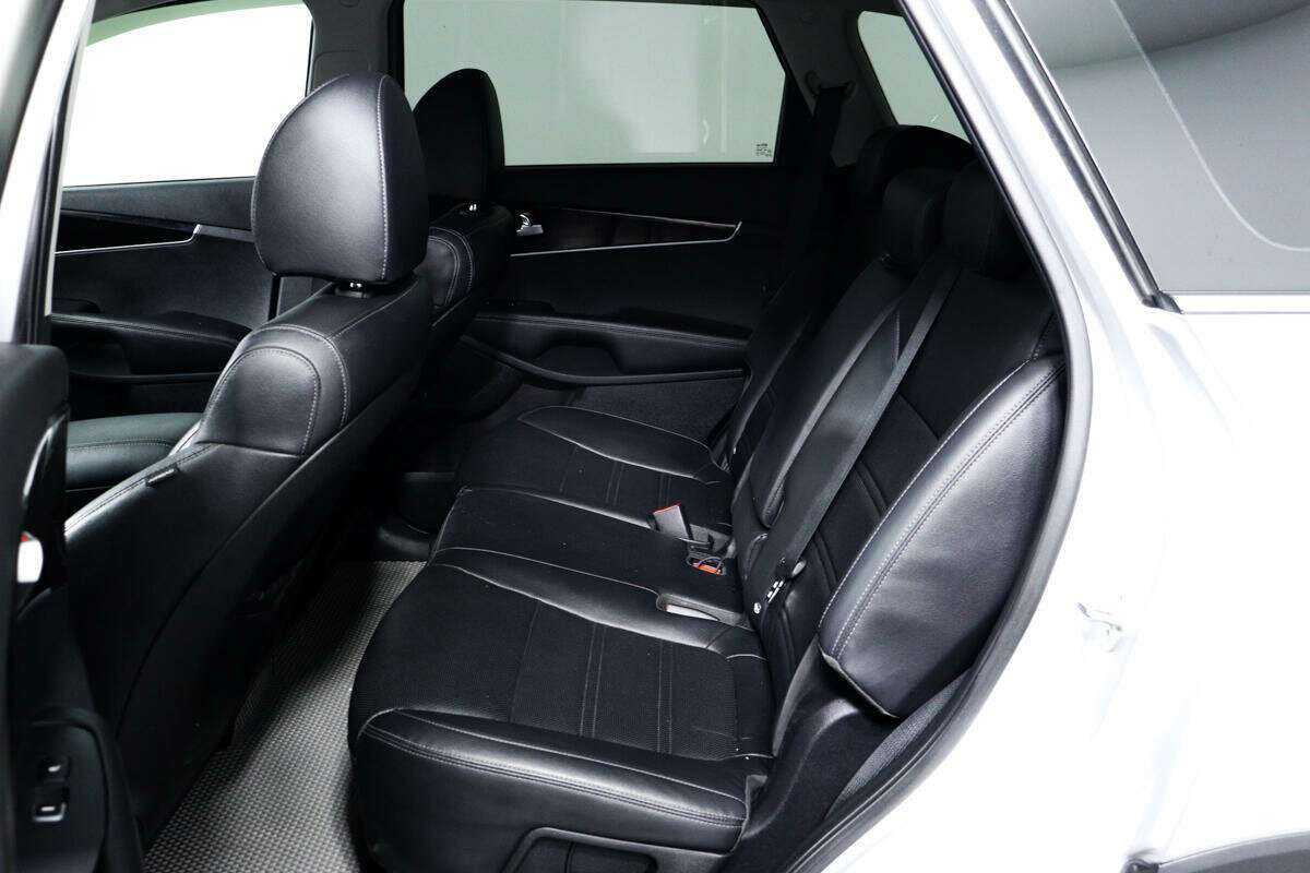 Купить Kia Sorento, 2018, 101 499 км.. Фото: #11