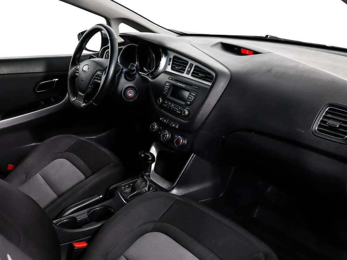Купить Kia Ceed, 2015, 192 106 км.. Фото: #10