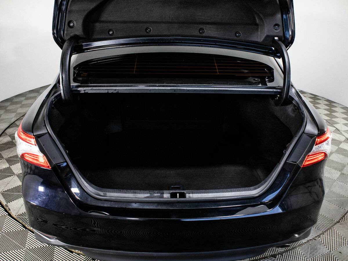 Купить Toyota Camry, 2018, 126 806 км.. Фото: #5