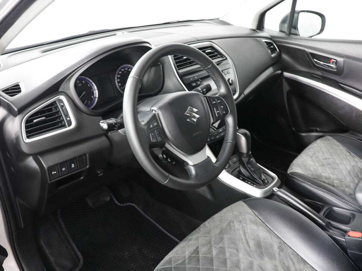 Купить Suzuki SX4, 2021, 32 588 км.. Фото: #4