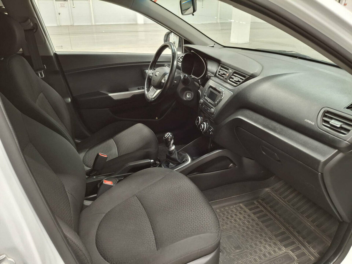 Купить Kia Rio, 2014, 161 116 км.. Фото: #10