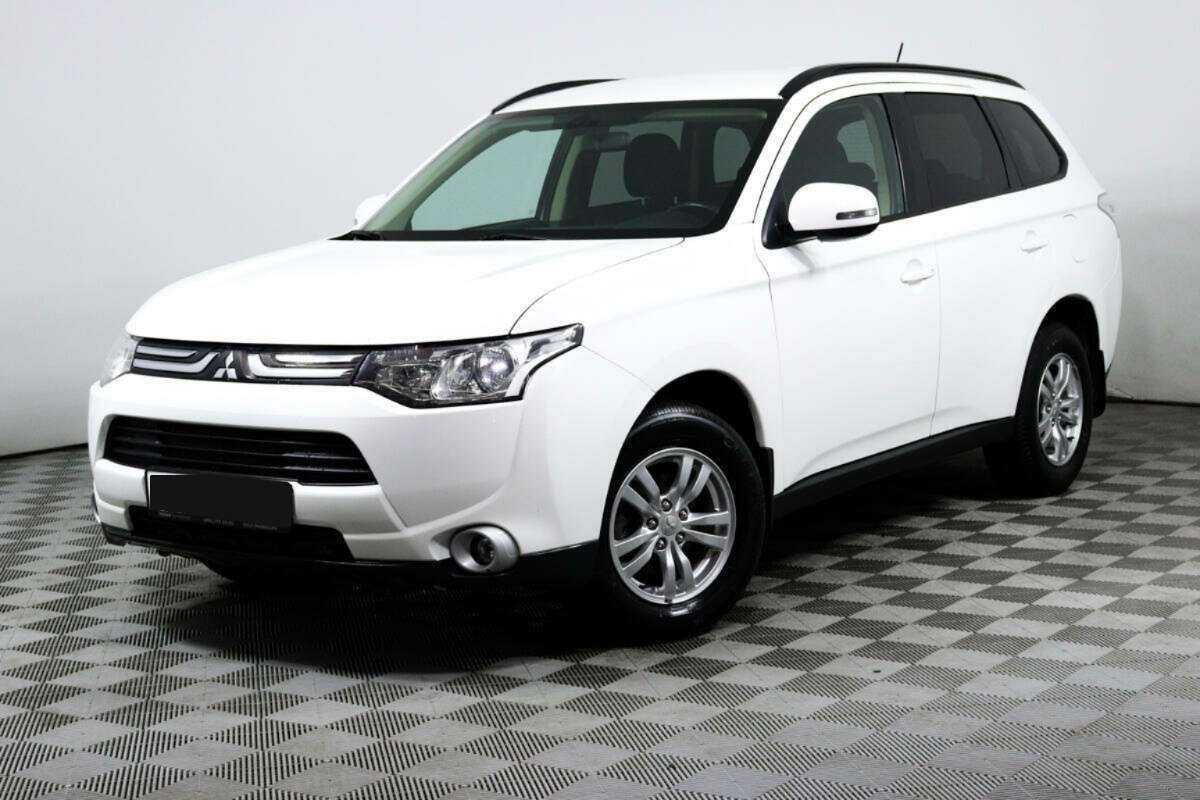 Купить Mitsubishi Outlander, 2013, 51 659 км.. Фото: #0