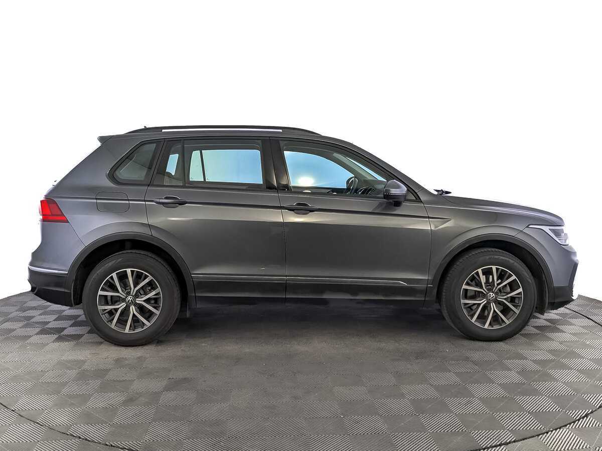 Купить Volkswagen Tiguan, 2021, 42 944 км.. Фото: #3