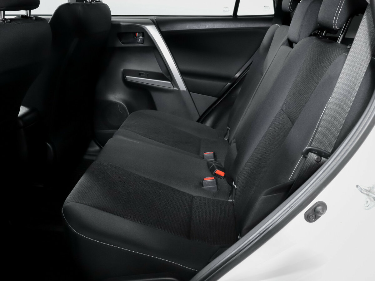 Купить Toyota RAV4, 2017, 176 402 км.. Фото: #9