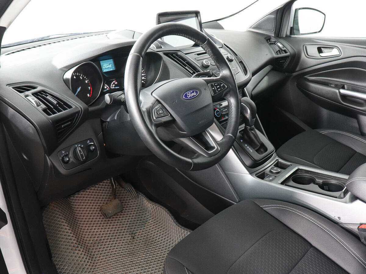 Купить Ford Kuga, 2017, 51 577 км.. Фото: #8