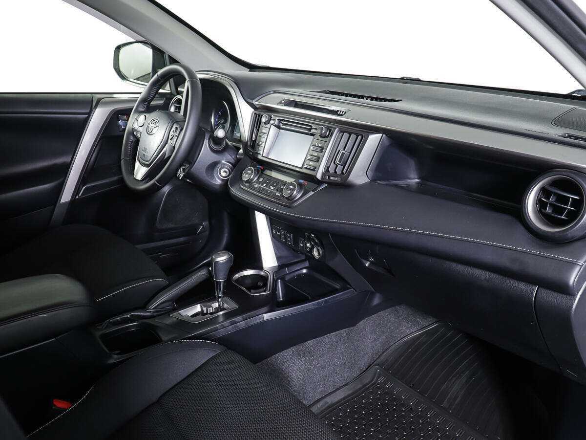 Купить Toyota RAV4, 2016, 116 530 км.. Фото: #6