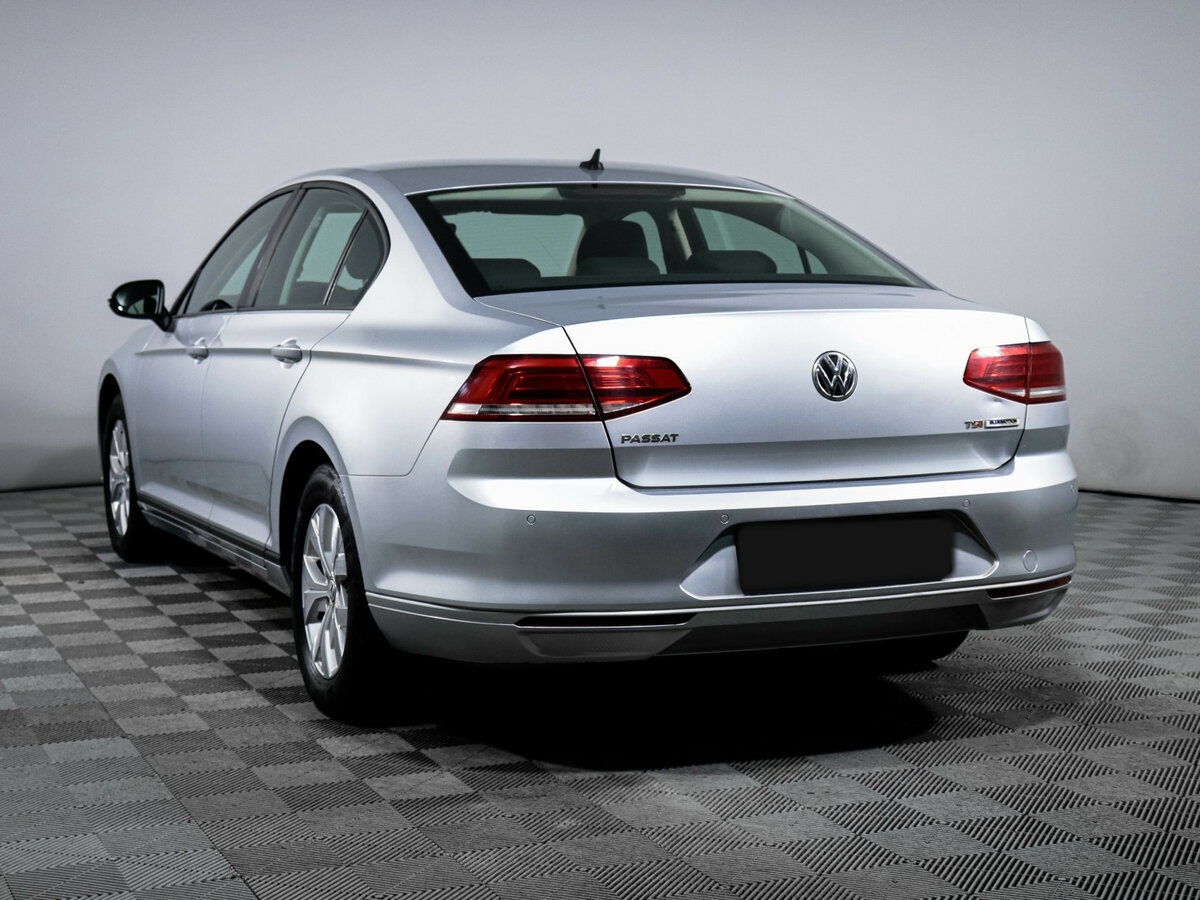 Купить Volkswagen Passat, 2017, 80 920 км.. Фото: #6