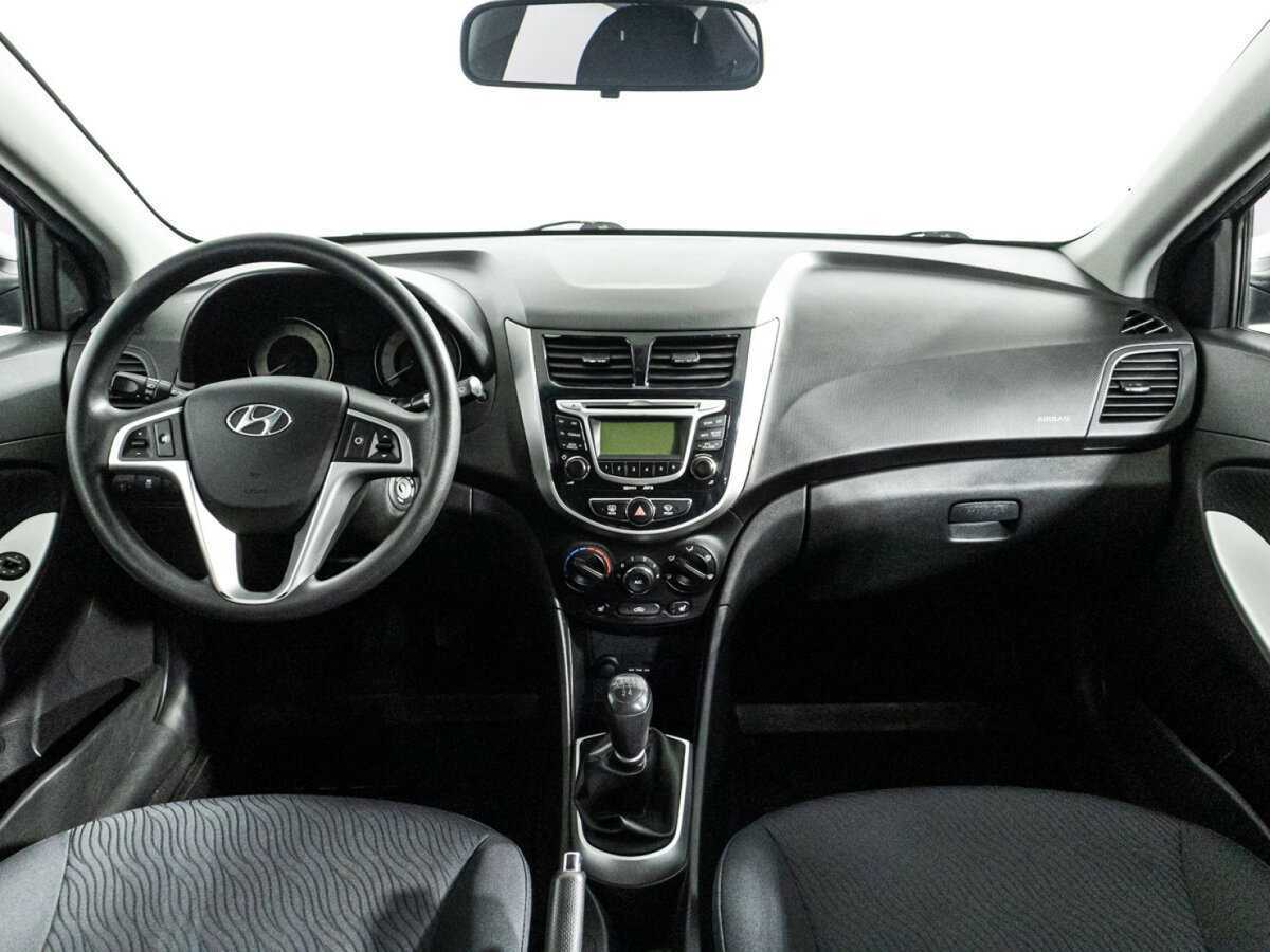 Купить Hyundai Solaris, 2013, 175 055 км.. Фото: #12