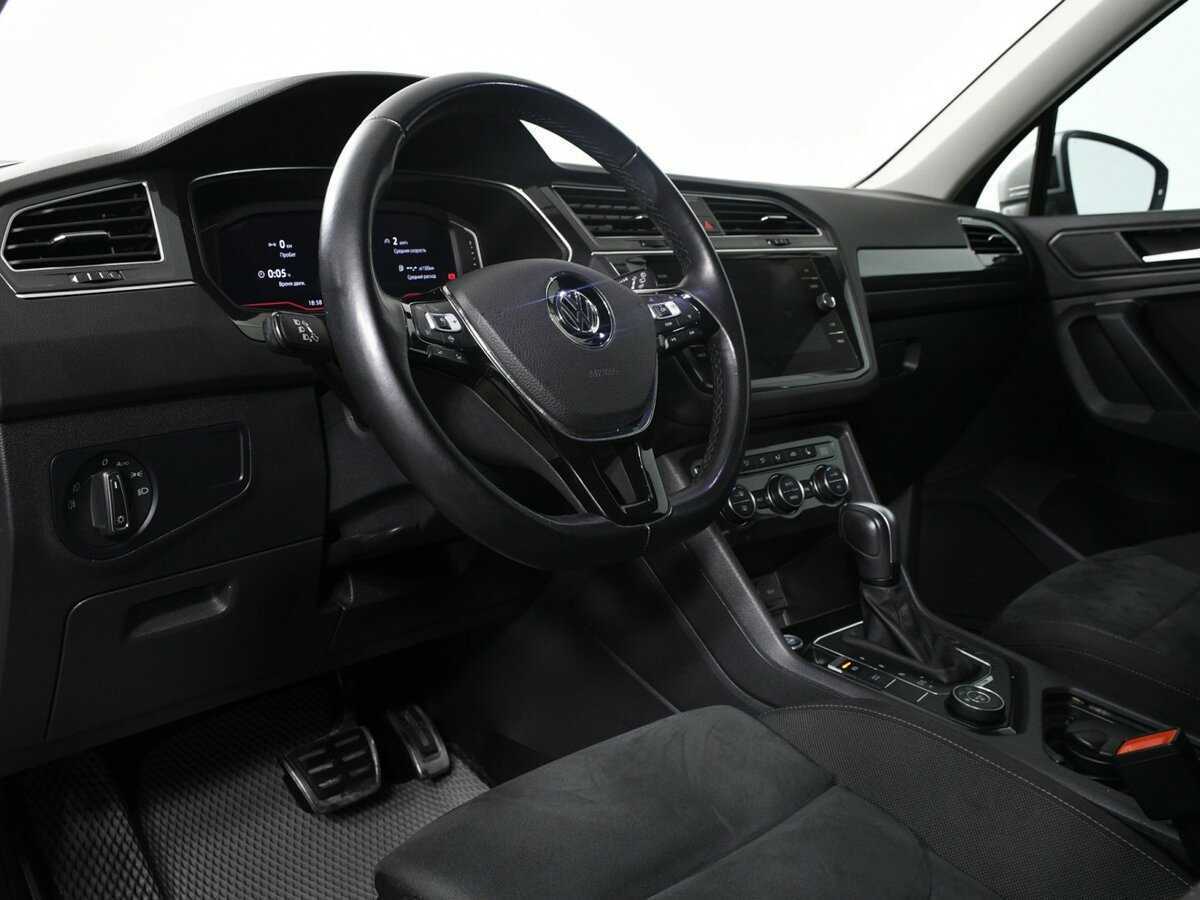 Купить Volkswagen Tiguan, 2020, 86 266 км.. Фото: #9