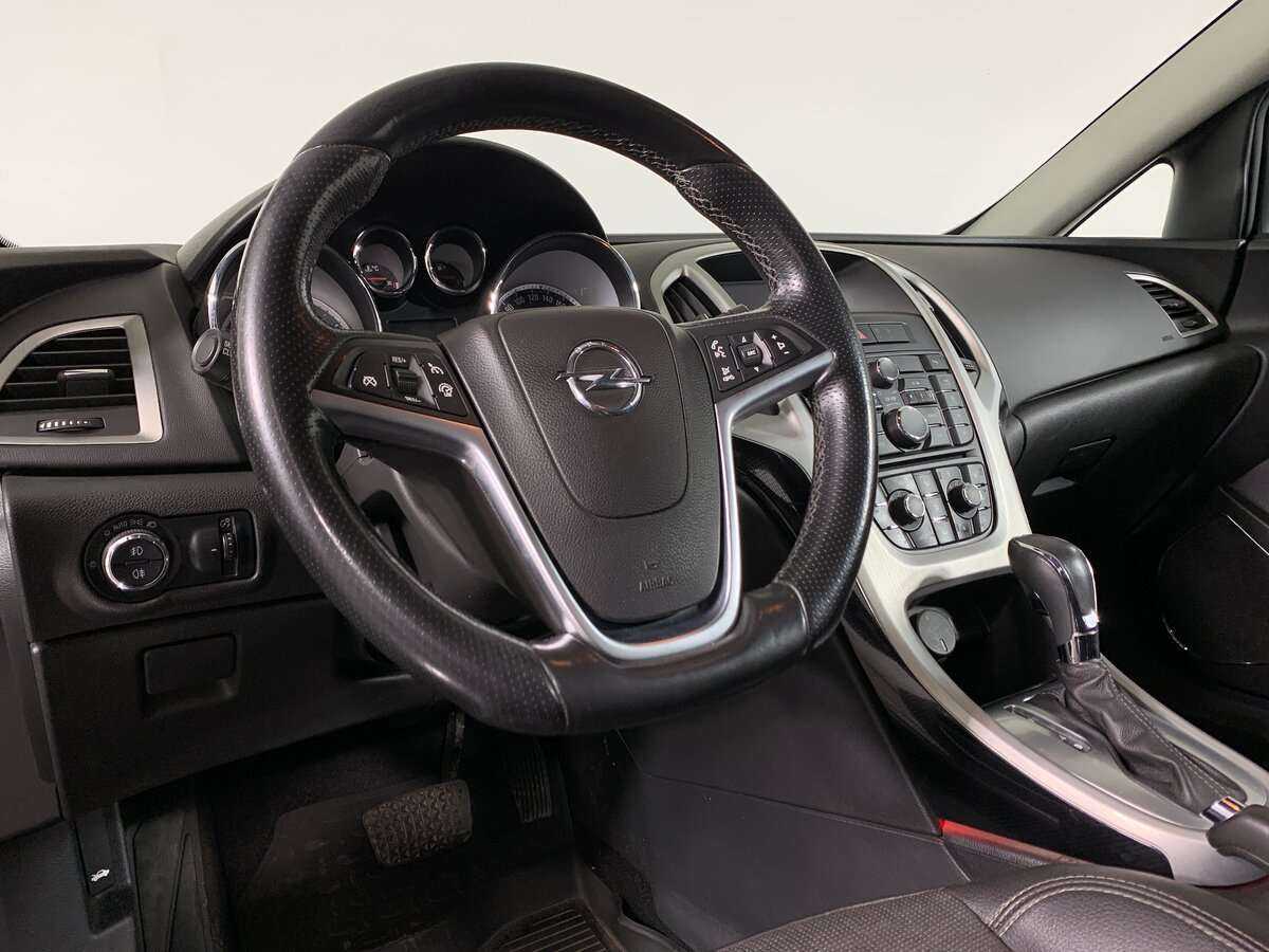 Купить Opel Astra, 2012, 163 864 км.. Фото: #6