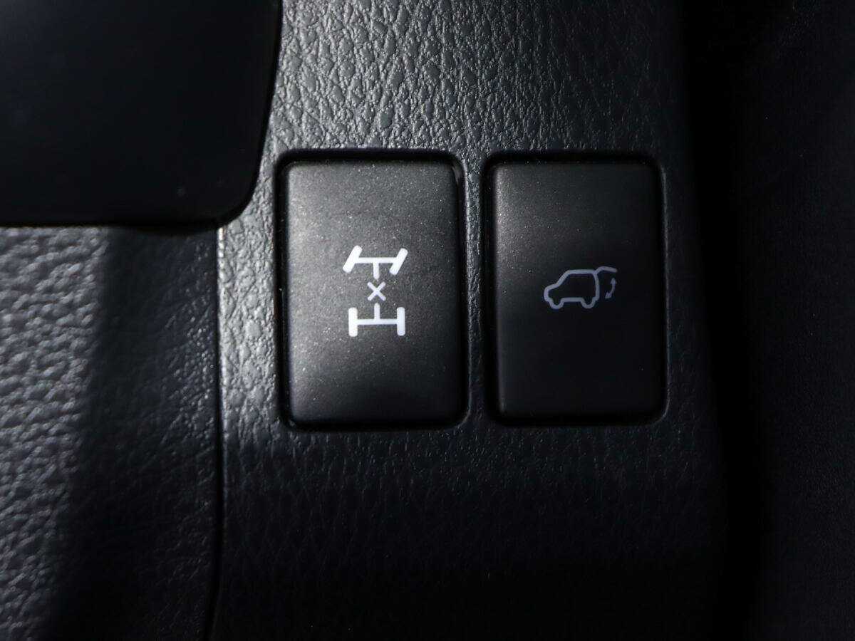 Купить Toyota RAV4, 2018, 63 906 км.. Фото: #17