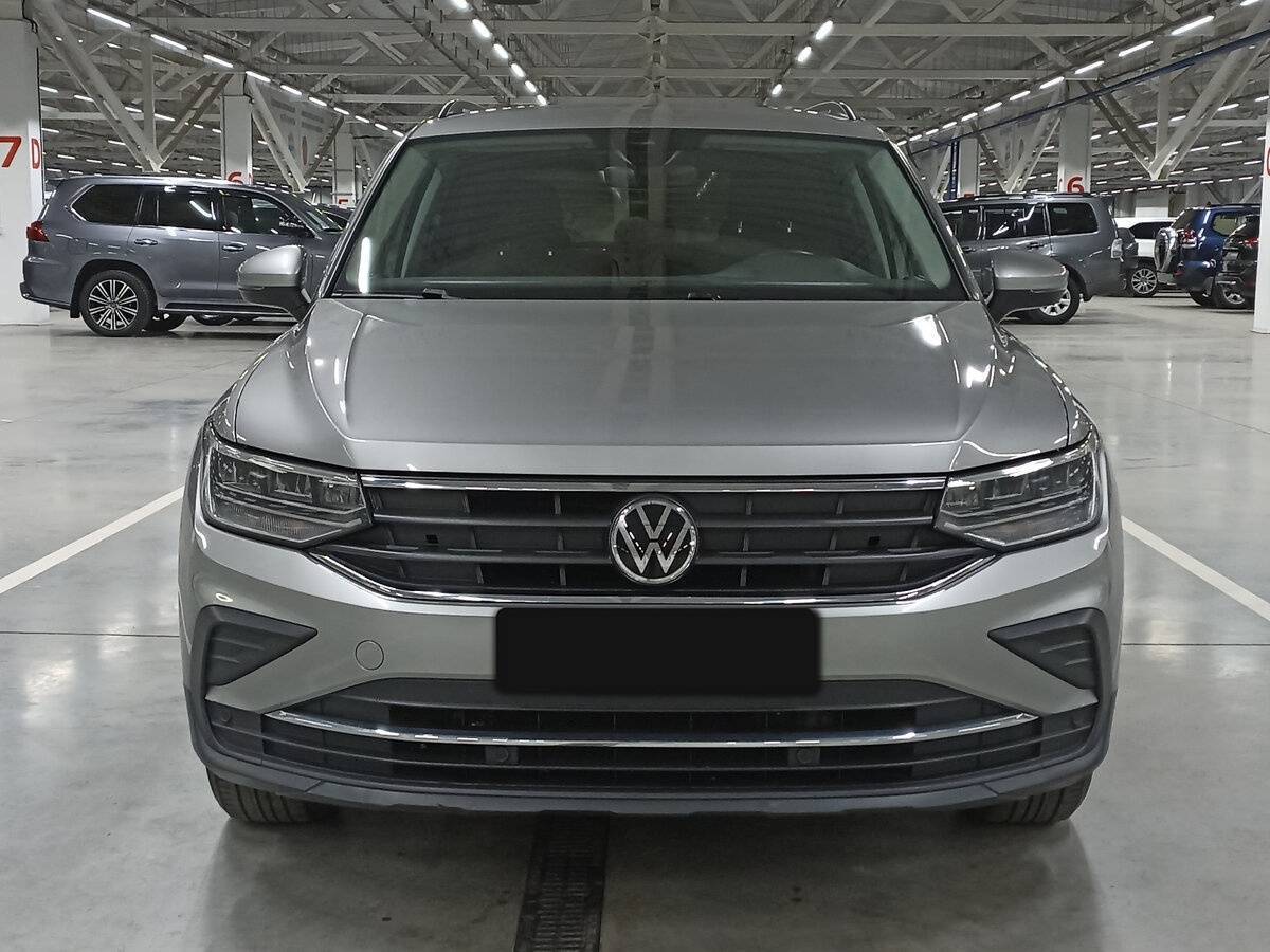 Купить Volkswagen Tiguan, 2021, 92 550 км.. Фото: #1