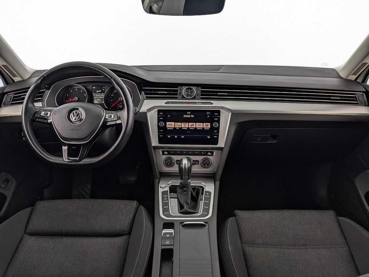 Купить Volkswagen Passat, 2019, 78 524 км.. Фото: #13