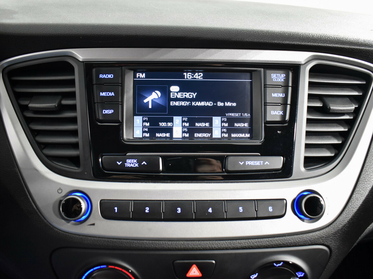 Купить Hyundai Solaris, 2017, 81 039 км.. Фото: #14