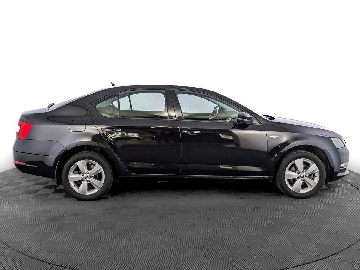 Купить Skoda Octavia, 2019, 92 047 км.. Фото: #3