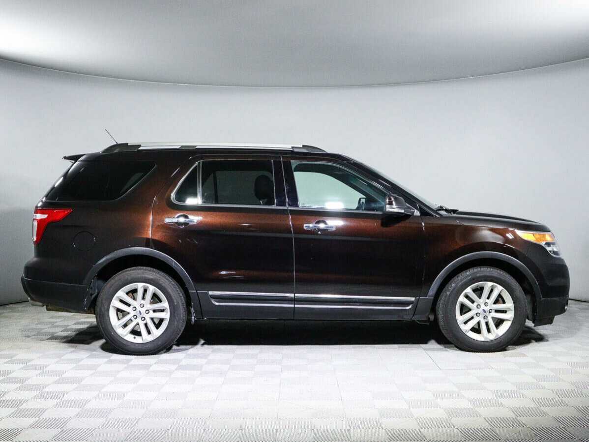 Купить Ford Explorer, 2012, 131 286 км.. Фото: #3