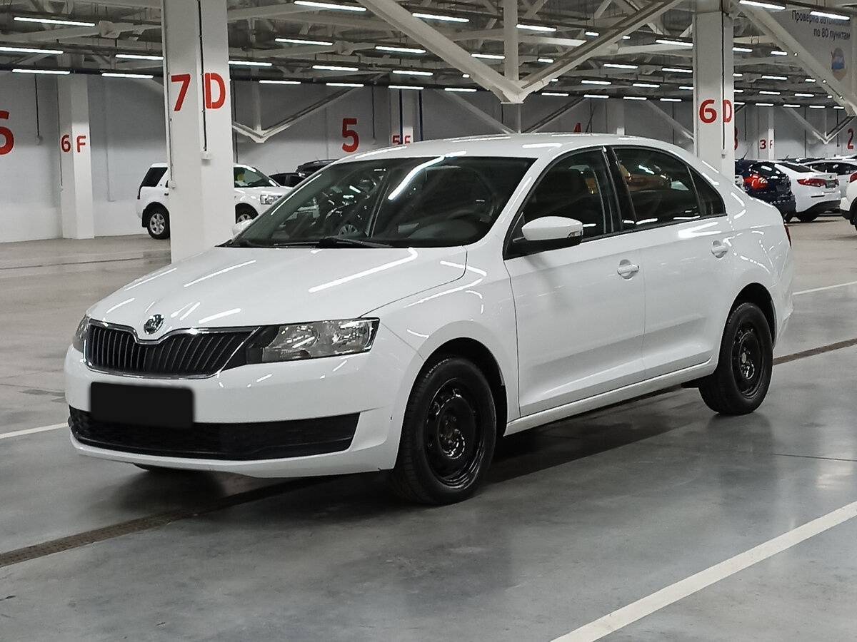 Купить Skoda Rapid, 2018, 71 741 км.. Посмотреть фото
