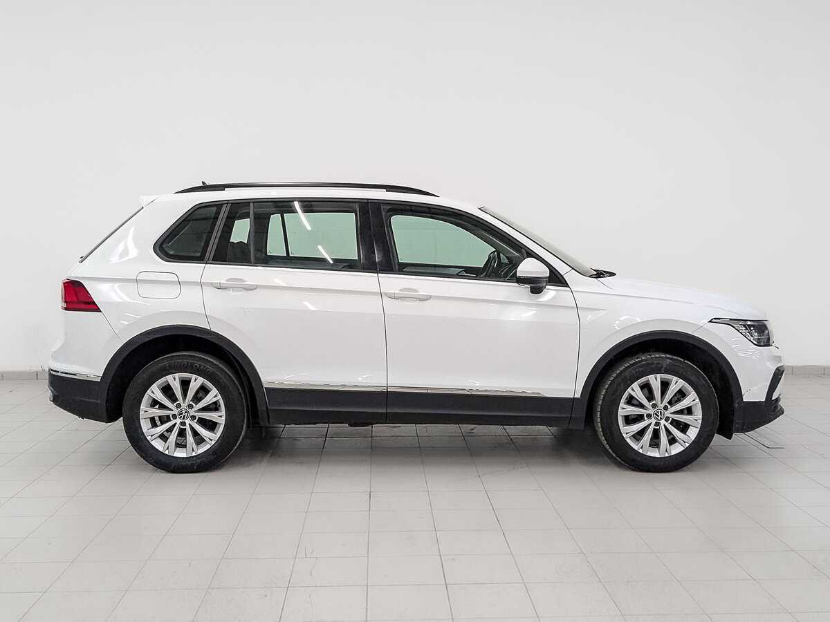 Купить Volkswagen Tiguan, 2021, 133 209 км.. Фото: #3