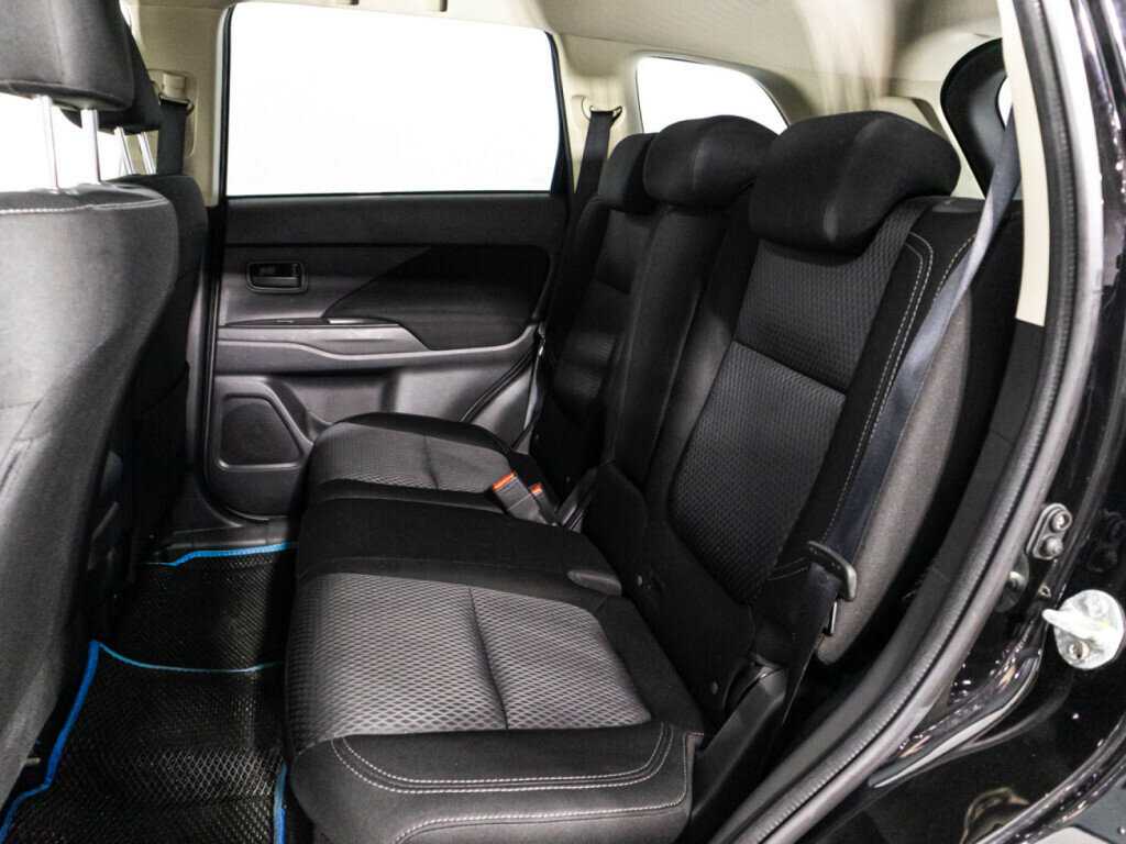 Купить Mitsubishi Outlander, 2019, 106 165 км.. Фото: #9