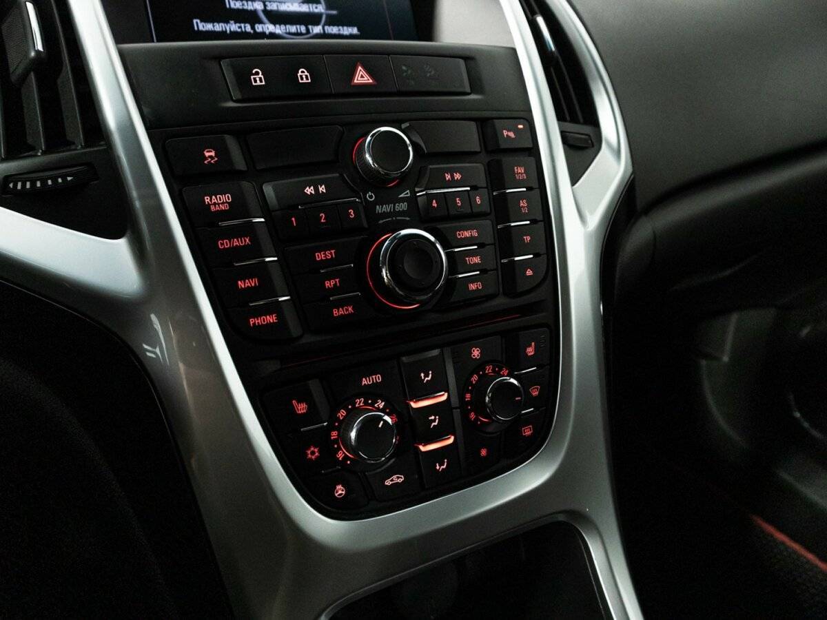 Купить Opel Astra, 2013, 178 683 км.. Фото: #15