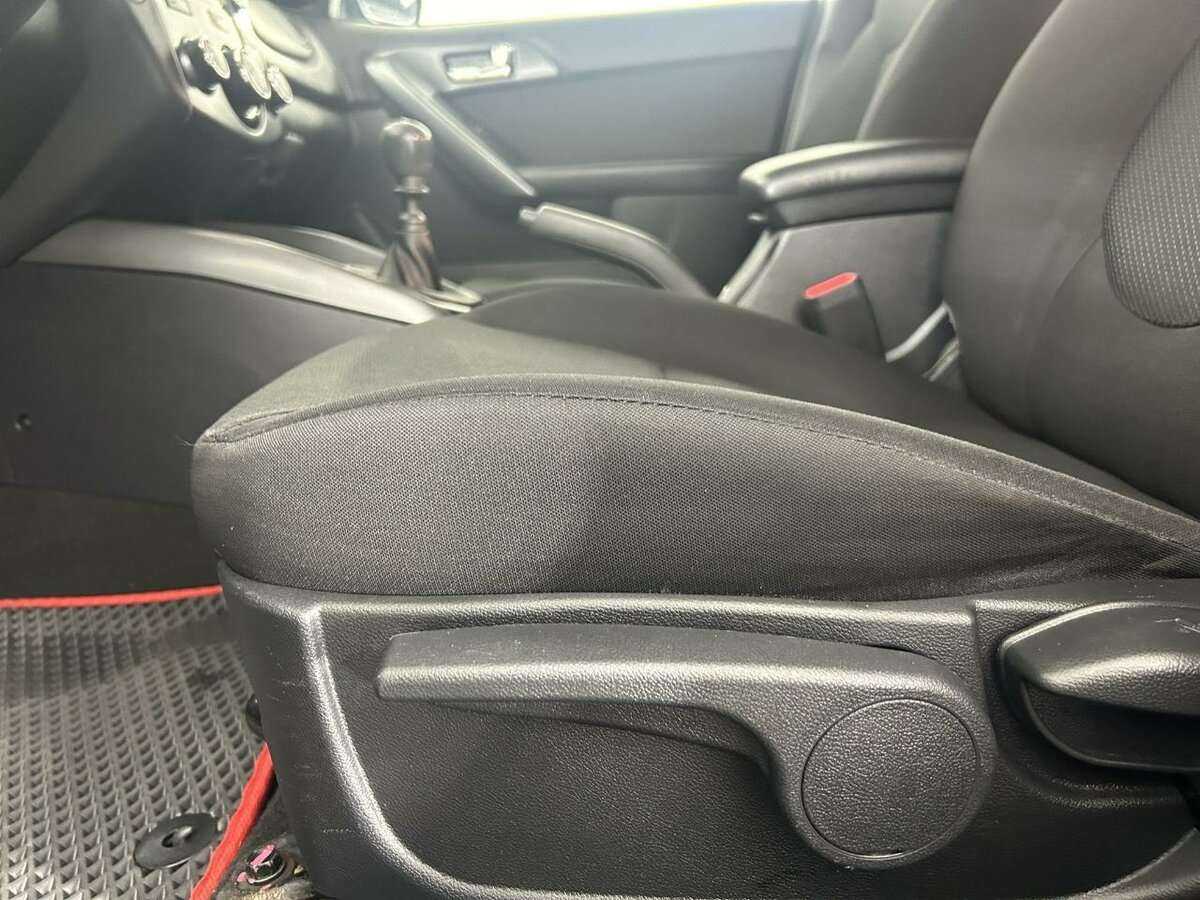 Купить Kia Cerato, 2013, 161 946 км.. Фото: #7