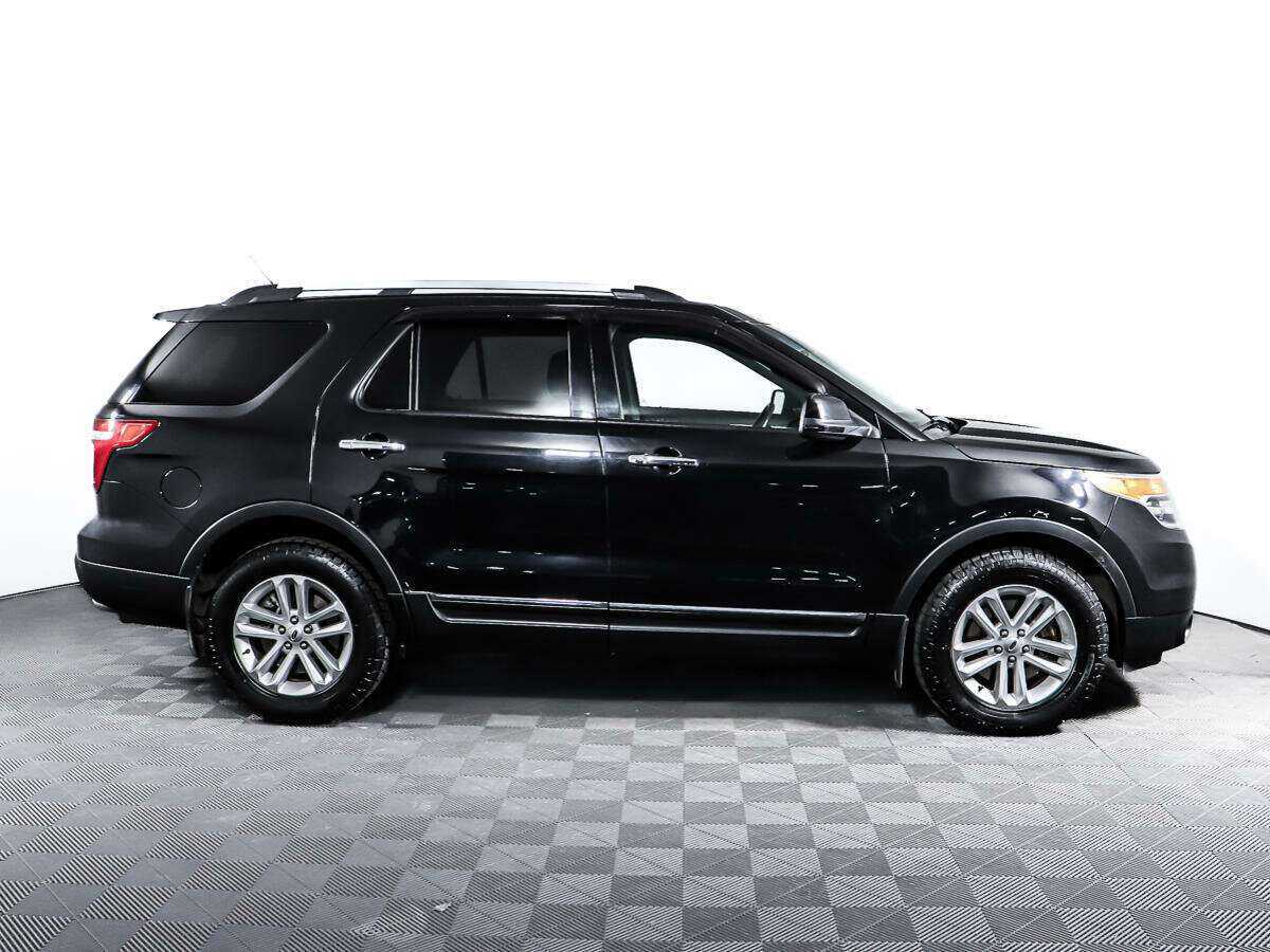 Купить Ford Explorer, 2013, 220 977 км.. Фото: #3