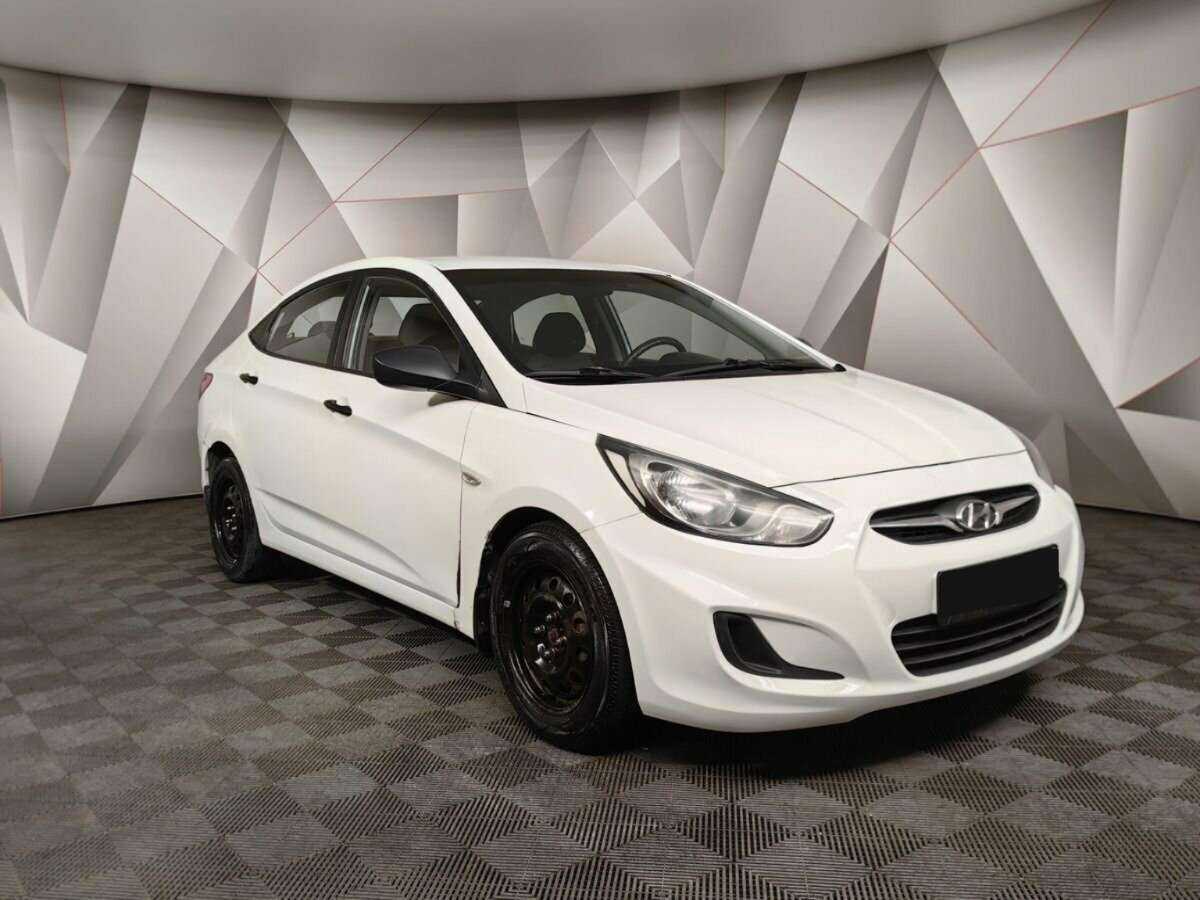 Купить Hyundai Solaris, 2013, 200 731 км.. Фото: #2
