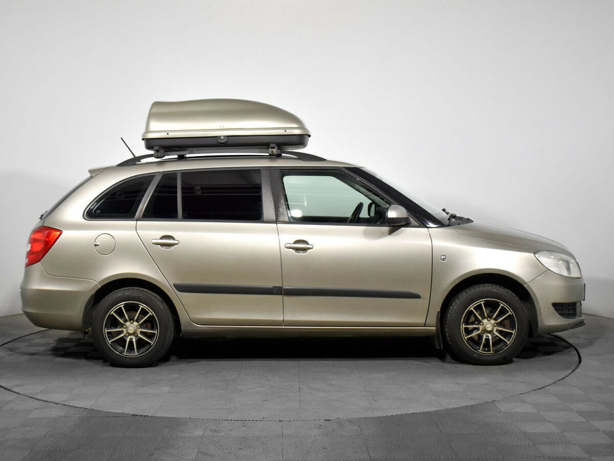 Купить Skoda Fabia, 2012, 222 285 км.. Фото: #3