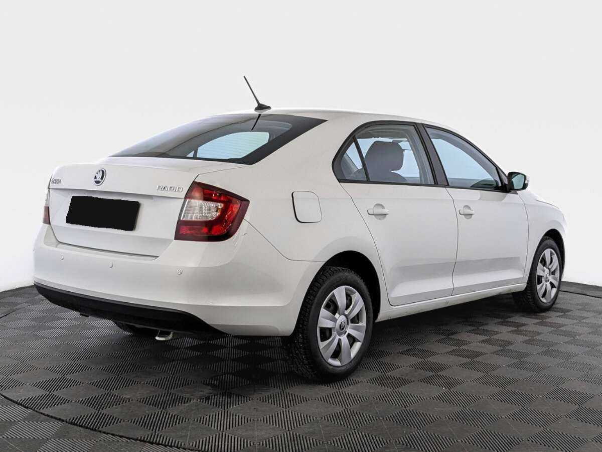 Купить Skoda Rapid, 2018, 119 557 км.. Фото: #4