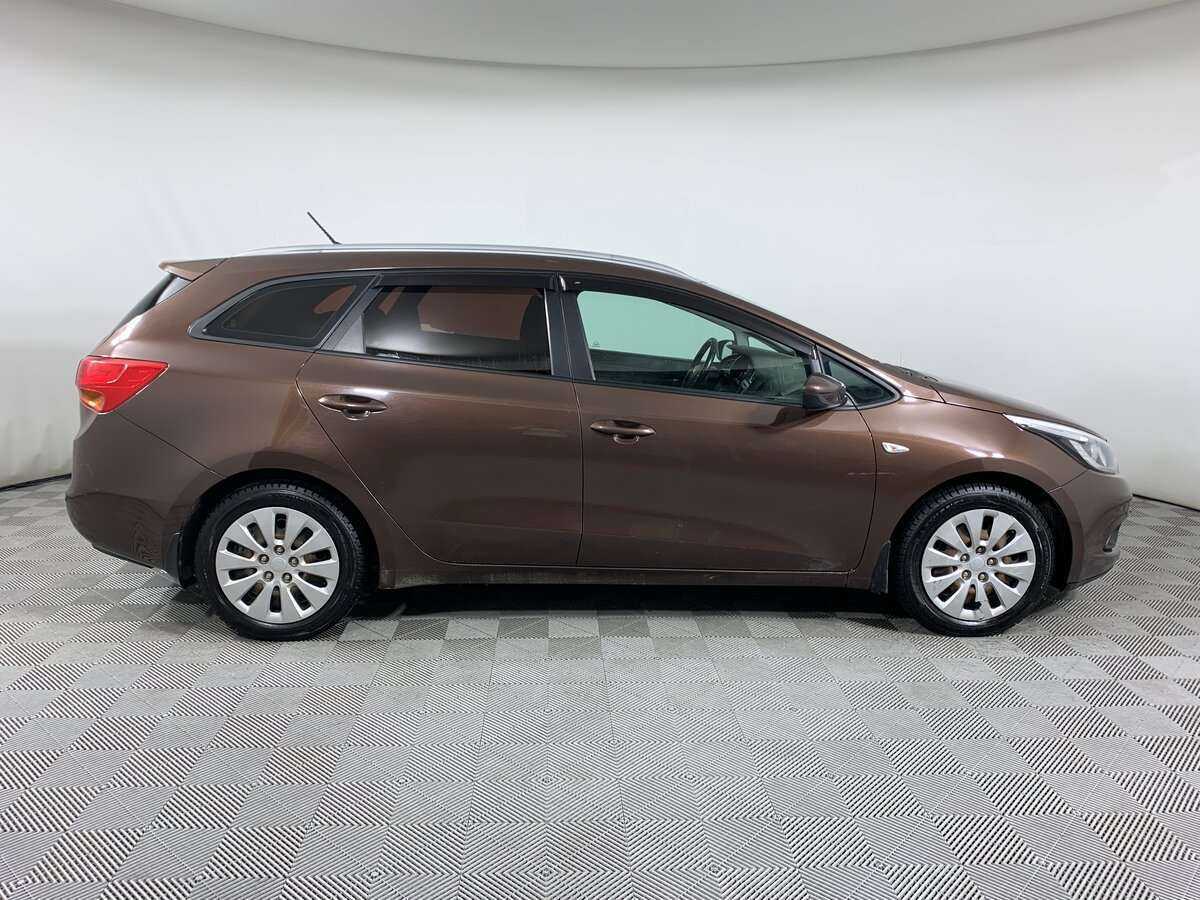 Купить Kia Ceed, 2014, 145 937 км.. Фото: #3