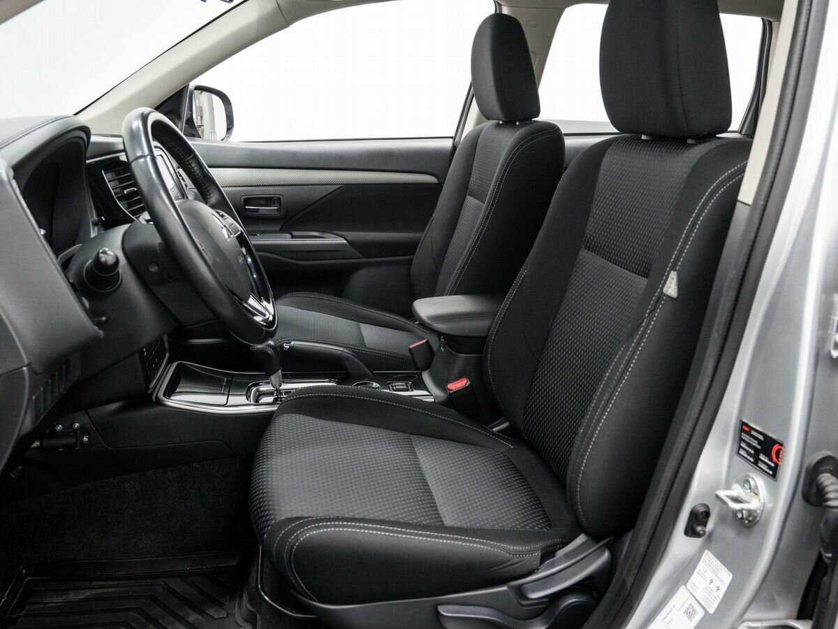 Купить Mitsubishi Outlander, 2018, 179 363 км.. Фото: #13