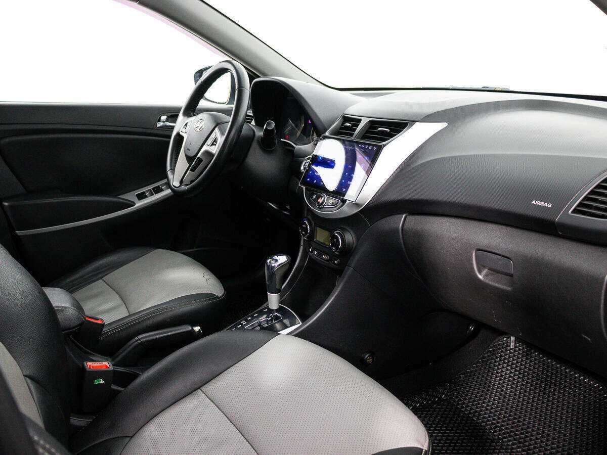 Купить Hyundai Solaris, 2012, 324 755 км.. Фото: #8