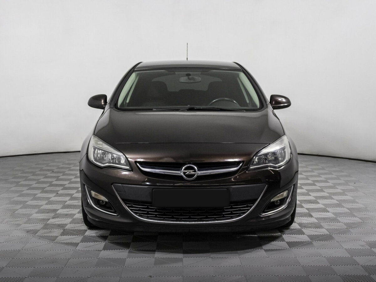 Купить Opel Astra, 2013, 171 209 км.. Фото: #1