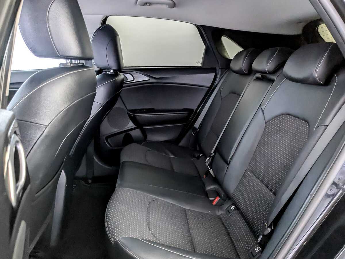 Купить Kia Ceed, 2019, 115 452 км.. Фото: #9