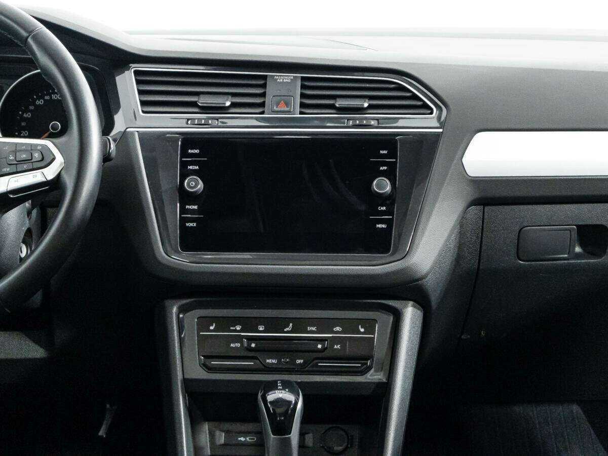 Купить Volkswagen Tiguan, 2021, 69 113 км.. Фото: #13