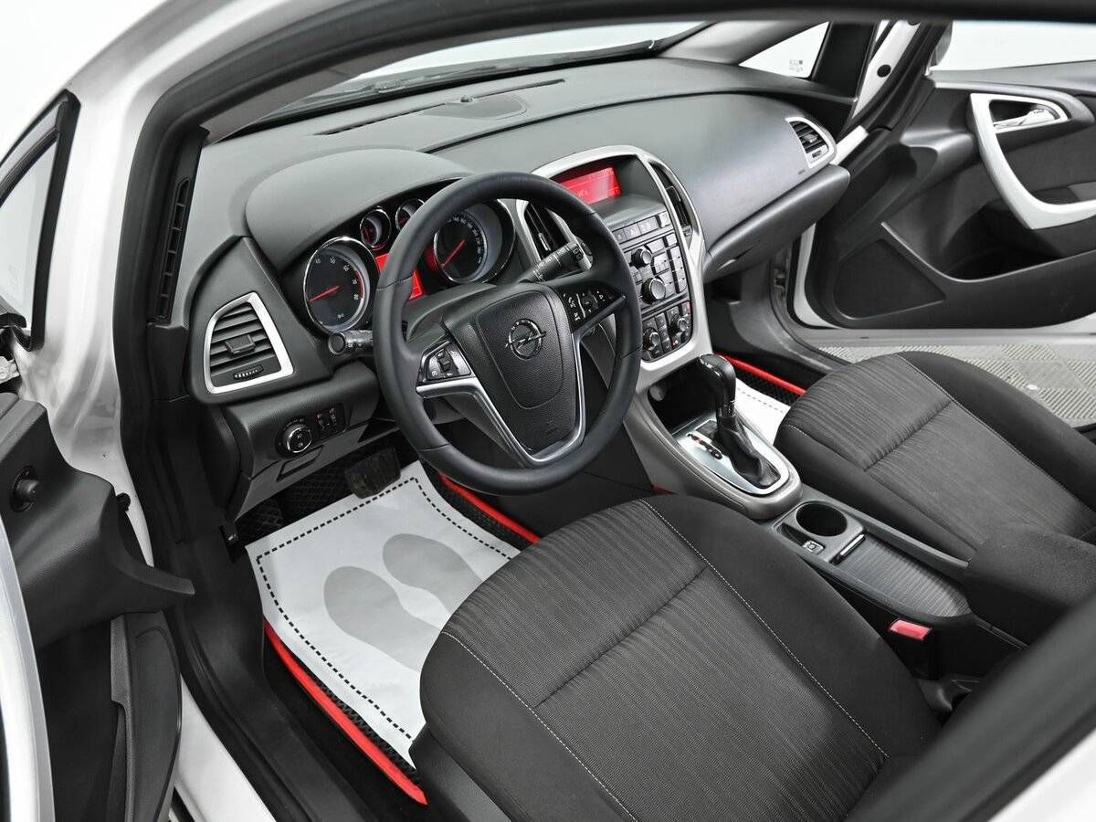 Купить Opel Astra, 2012, 162 000 км.. Фото: #7