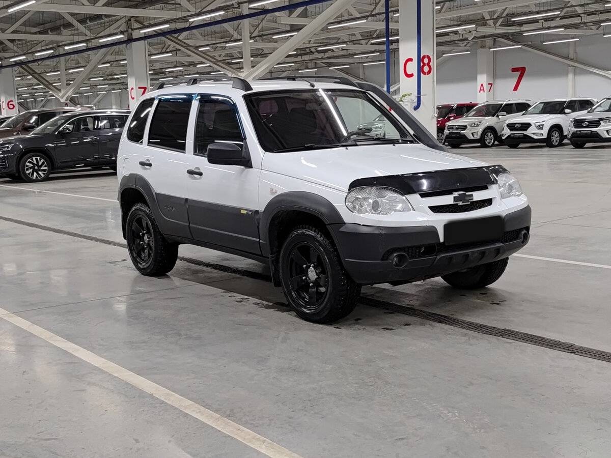 Купить Chevrolet Niva, 2017, 117 102 км.. Фото: #2