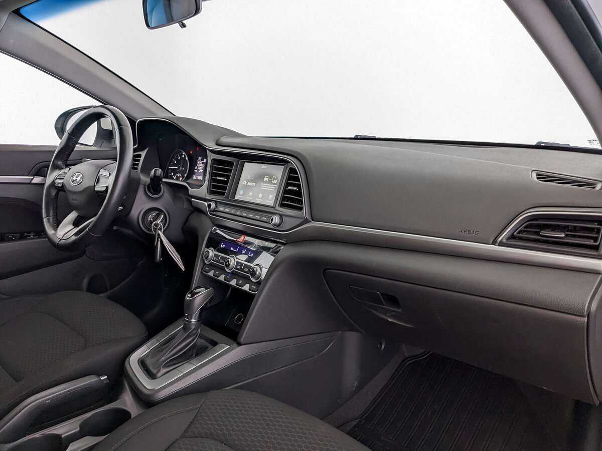 Купить Hyundai Elantra, 2020, 71 482 км.. Фото: #18